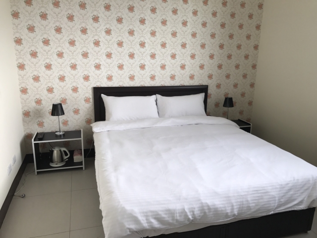 56521.56522高雄東豐棧，2房雙人大床，有補助床，2人.4人.6人可住